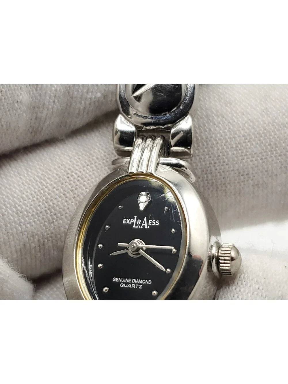 LA Express Quartz Watch 16mm Womens New Battery Silver Tone Black Dial